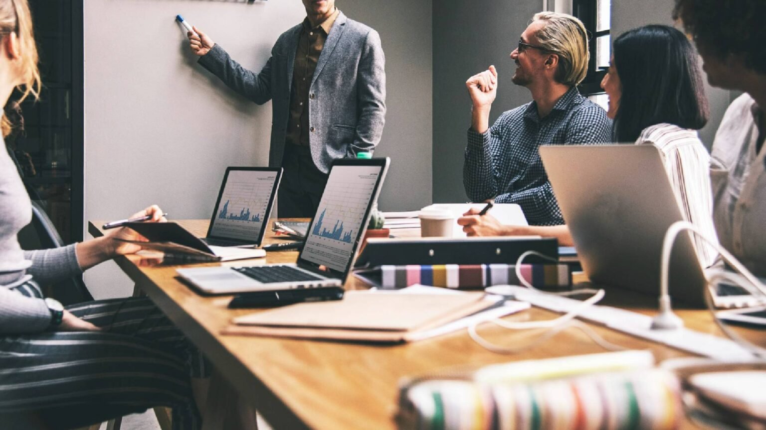 Why Your Business Needs an WordPress Freelancer for Success?